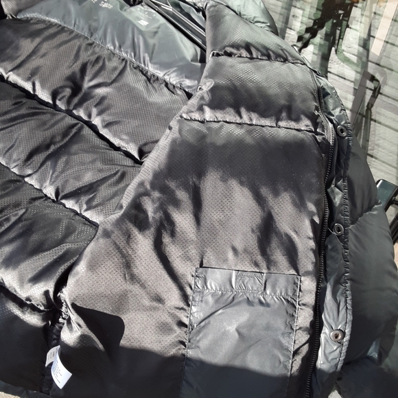 Mens Black GAP Down Puffer Jacket Large Used - Picture 6 of 7
